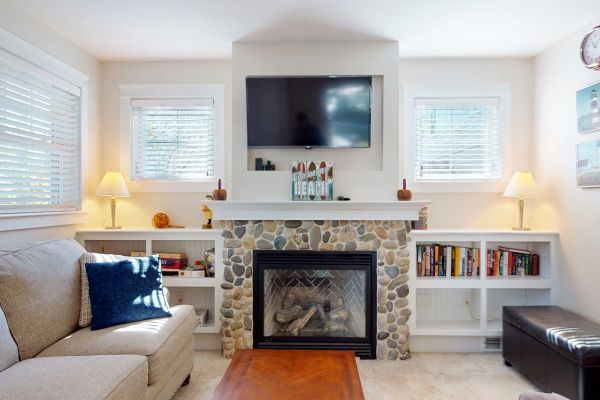 Long Term &Amp; Winter Rentals 5 1 sea rose lane scarborough copy 09132022 154211 scaled 221226b2