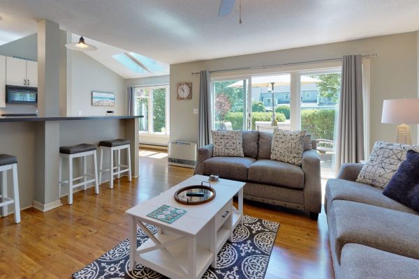 Long Term &Amp; Winter Rentals 7 146 west grand unit 56 old orchard beach 07072022 1558011 scaled d1c69167